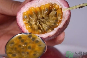 百香果和什么榨汁比较好,百香果加什么水果榨汁好喝