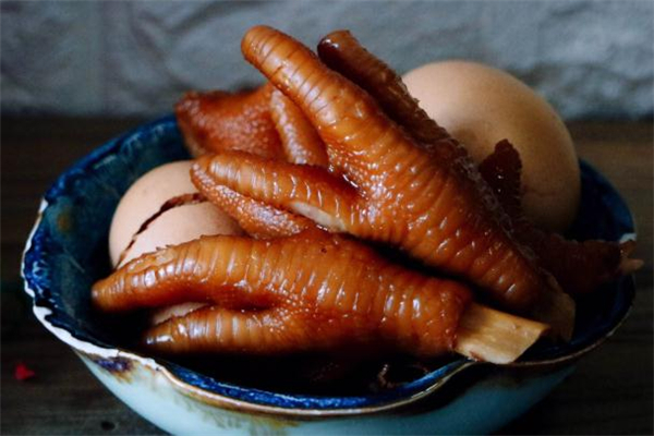 孕妇吃卤鸡爪对胎儿有危害吗,孕妇能不能吃卤鸡爪