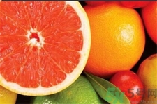 葡萄柚为什么吃了嘴麻,吃完葡萄柚嘴唇麻是怎么回事