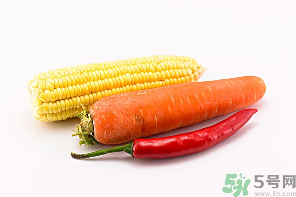 板栗和玉米可以一起煮吗?,请问板栗能和玉米一起煮着吃吗 板栗和玉米可以一起煮吗?,请问板栗能和玉米一起煮着吃吗