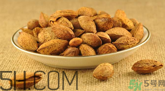 巴旦木和杏仁是一样的吗,巴旦木和大杏仁有什么区别