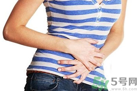 肚子疼可以吃芒果吗,肠胃不好能否吃苹果