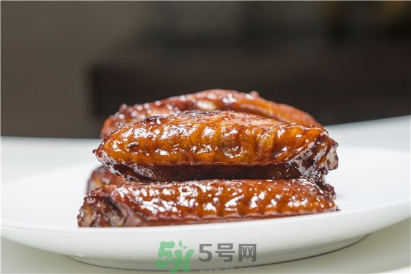 鸡肉和坚果能一起吃吗,鸡肉和冻柿子能一起吃吗