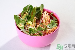 请问酸辣粉怎么做,酸辣粉怎么做好吃又简单