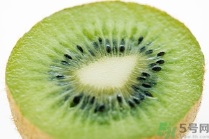 猕猴桃热量发胖吗,猕猴桃热量高吗易长胖吗