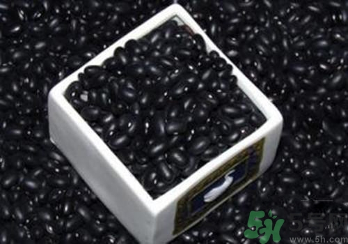 醋泡黑豆什么时候吃比较好?,醋泡黑豆什么时候吃很好