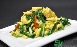 韭菜长斑是什么原因,点斑能吃韭菜吗 韭菜长斑是什么原因,点斑能吃韭菜吗