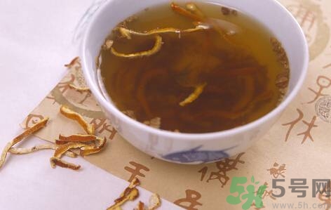 长期用陈皮泡水喝有副作用吗,陈皮能单独泡水喝吗有什么功效