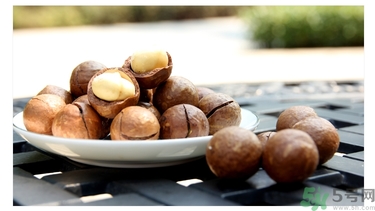 夏威夷果的禁忌人群,夏威夷果吃多了会不会有什么问题