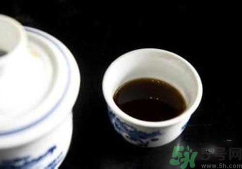 痛风可以吃黄酒吗,痛风患者可以喝黄酒吗 痛风可以吃黄酒吗,痛风患者可以喝黄酒吗