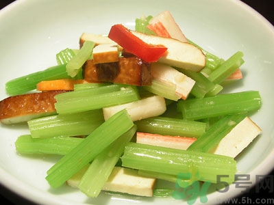 孕妇多吃芹菜对胎儿好吗,孕妇能吃芹菜吗 孕妇多吃芹菜对胎儿好吗,孕妇能吃芹菜吗