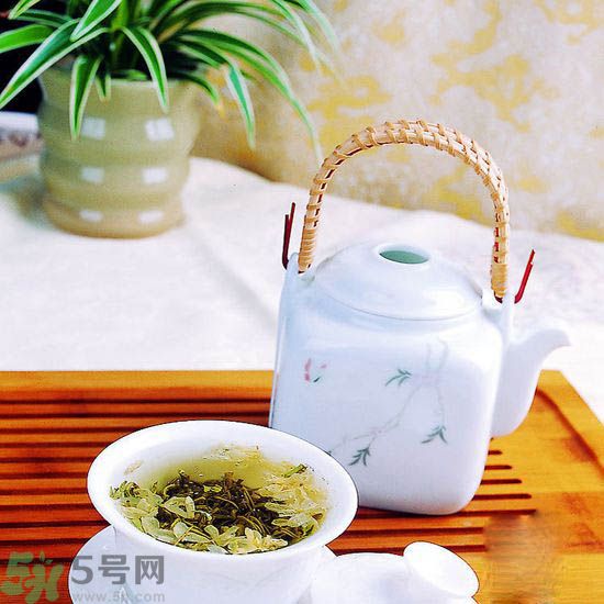 痛风可以喝茉莉花茶吗?,痛风能喝茉莉茶么