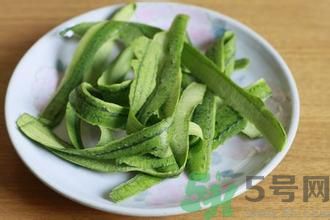 丝瓜皮可以吃吗有什么功效,丝瓜皮能吃吗?