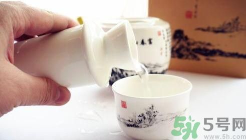 菖蒲酒怎么泡,石菖蒲泡酒的方法