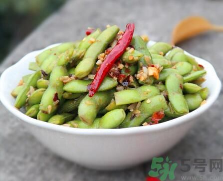 毛豆可以生吃吗?,毛豆的豆子可以生吃吗