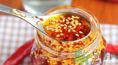 辣椒油需要放冰箱吗,做好的辣椒油可以放冰箱冷藏吗