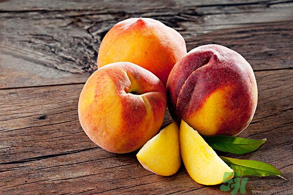 吃桃子过敏是因为什么,吃桃子过敏后该如何简单处理