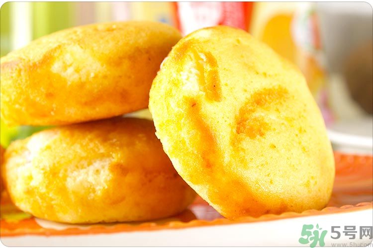 吃头孢能吃蛋黄派吗?,吃头孢吃蛋黄派没事吧