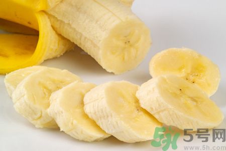 专家建议卧室内不要摆放过多绿色植物的主要原因是,用什么锅煲汤好喝又营养