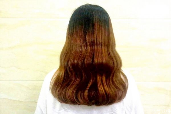 头发太稀疏怎么办,头发变得稀疏怎么回事