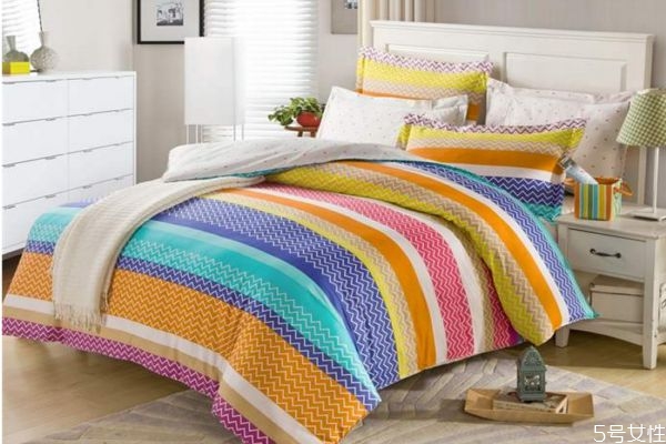 床单被罩应该多久换一次,床单被罩多久要换洗