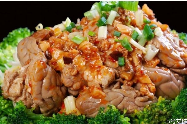 猪脑的营养价值有哪些,猪脑子有什么营养价值