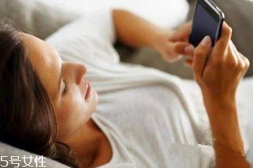 防蓝光对眼睛有什么好处,戴防蓝光眼镜对眼睛好吗 防蓝光对眼睛有什么好处,戴防蓝光眼镜对眼睛好吗