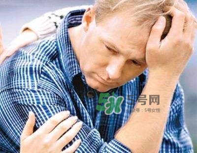 男性更年期一般在什么年龄,症状和治疗,男性更年期的年龄及更年期的症状 男性更年期一般在什么年龄,症状和治疗,男性更年期的年龄及更年期的症状