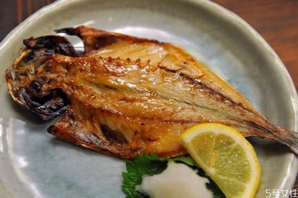 竹荚鱼的营养和禁忌,竹荚鱼好吃吗