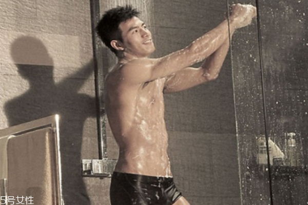 洗澡的方法,如何快速洗澡 洗澡的方法,如何快速洗澡