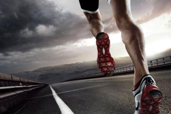 跑步呼吸正确方法技巧,跑步呼吸正确方法用嘴还是用鼻子