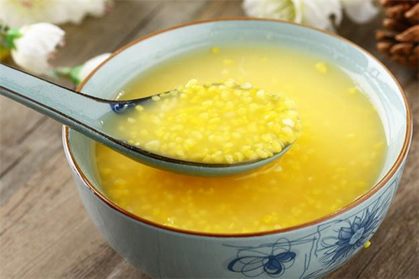 玉米粥要熬多长时间,玉米粥煮多久能熟
