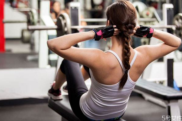 备孕做仰卧起坐对子宫好吗,仰卧起坐对子宫好吗