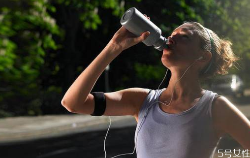 女性夜跑安全吗,女生夜跑危险吗