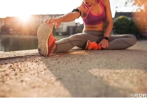 跑了一个月的步,怎么一斤都没瘦,跑步一个月了为什么没有瘦一点