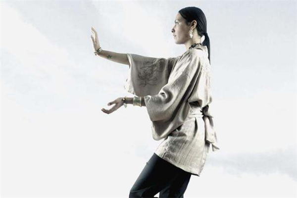 练八段锦放屁是好事吗,做八段锦后老是放屁