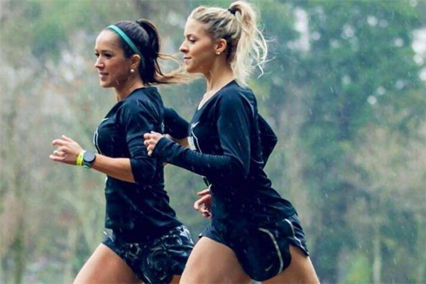 冬季几点晨跑最为合适,冬天晨跑一般几点开始比较好