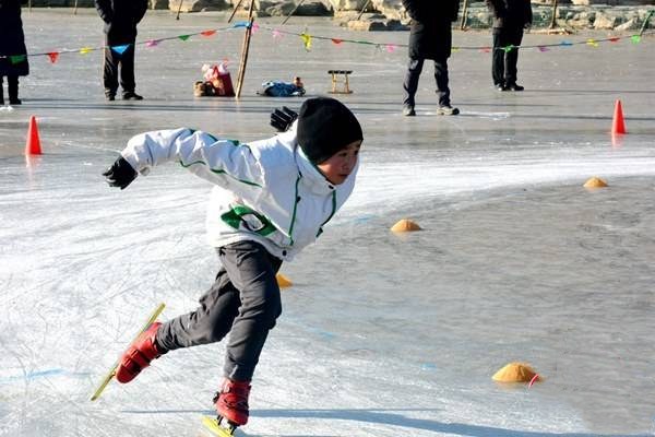 滑冰消耗的热量多吗,滑冰可以减肥吗 滑冰消耗的热量