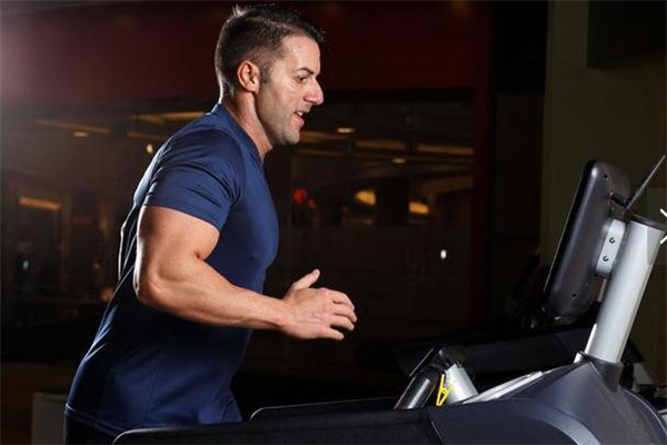 什么运动能锻炼心肺功能,做什么运动可以增强心肺功能