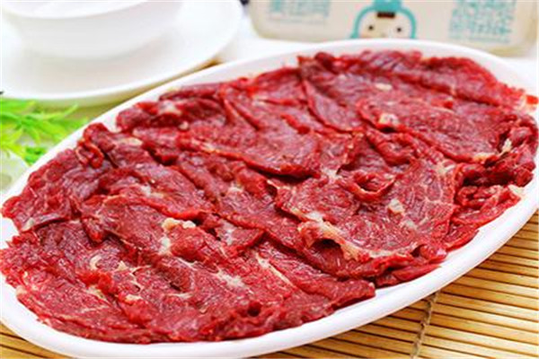 减脂能不能吃牛肉,牛肉可以减肥吗吃牛肉能减肥吗