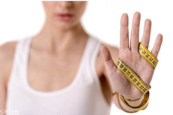 健身房先做有氧还是无氧,健美训练应该是有氧训练还是无氧训练