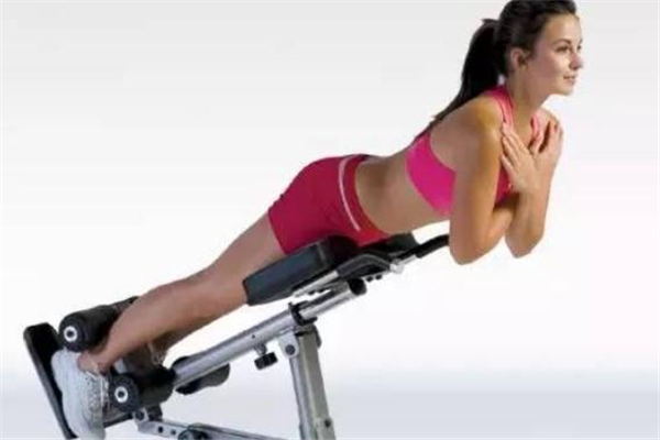 山羊挺身一次做多少算合格,山羊挺身做几组