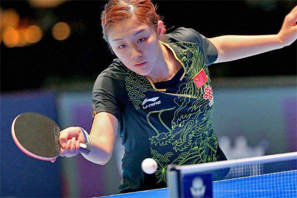 打乒乓球对眼睛视力有好处吗,乒乓球可以调节近视吗 打乒乓球对眼睛视力有好处吗,乒乓球可以调节近视吗