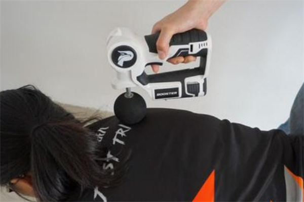 如何使用筋膜枪放松肌肉,筋膜枪可以放松筋吗 如何使用筋膜枪放松肌肉,筋膜枪可以放松筋吗