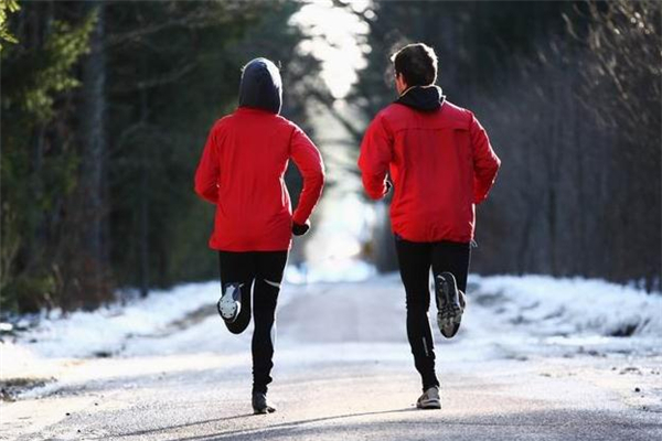 冬天健身不出汗有效果吗,为什么冬天健身不出汗