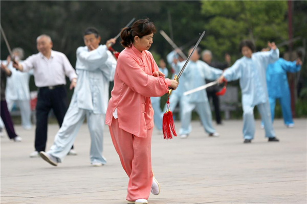 早上起来喝燕麦好吗,早晨空腹吃燕麦效果好不好