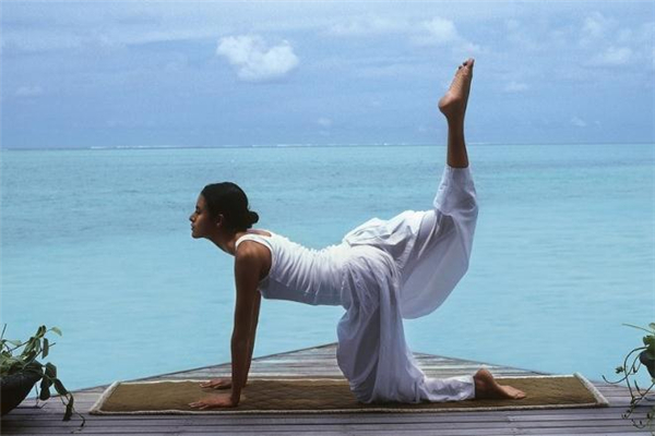 晚上锻炼完可以喝酸奶吗,早晨起来能喝酸奶吗