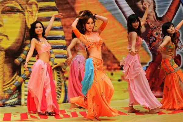 肚皮舞需要肚子有肉吗,肚皮舞必须要有肚子吗