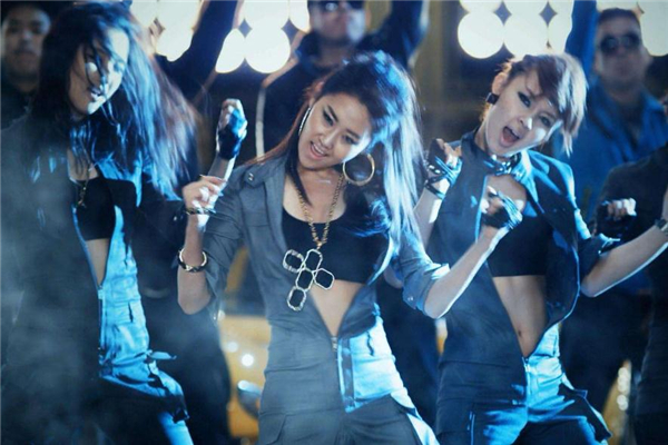 爵士舞可以瘦腿吗,跳爵士舞可以瘦腿吗 爵士舞可以瘦腿吗,跳爵士舞可以瘦腿吗