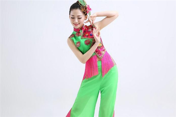 学民族舞的好处,民族舞技巧有哪些